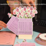 تقویم تقویم رومیزی تقویم فانتزی سال 1405 عیدی هدیه خاص هیناه لند